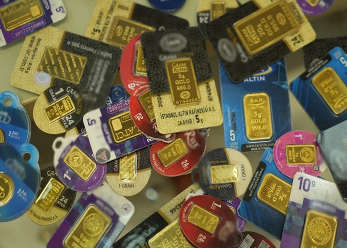 Altın Yükseldi, Düştü, Şimdi Hangi Yöne Gidecek?